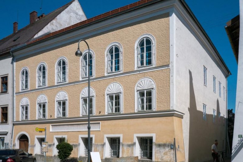 Родната къща на Хитлер става полицейско управление