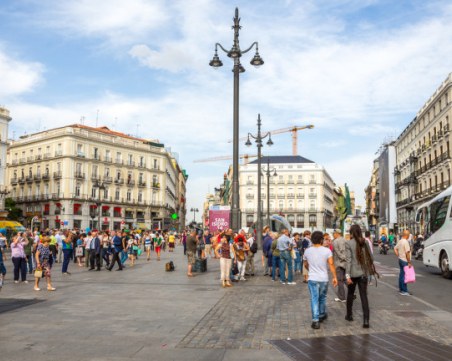 Братовчедка на Папа Жан убита в дома й в Мадрид от нейния внук