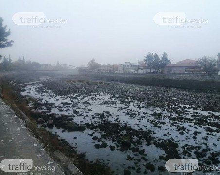 Река Въча в Кричим пресъхна