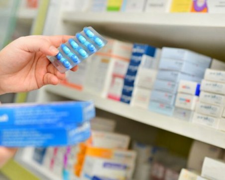 Лекарства на кредит предлагат аптеки в Русия