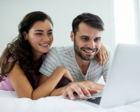 Порносайт пусна неустоима оферта за Черния петък