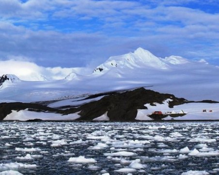 Българските полярници стъпиха на остров Ливингстън