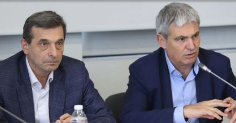 Синдикатите се заканиха да не допуснат орязване на правата на работещите заради болничните