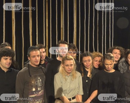 Студентите на Ламбо след най-тъжната си репетиция: Обичаме те, Мастер!