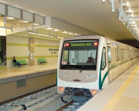 Две станции от новата линия на метрото вече са готови, тестват влаковете от 