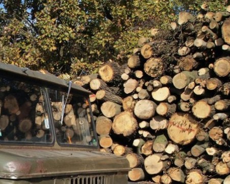 Мъж загина, след като се обърна с джип край Симитли