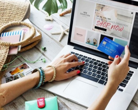 Внимавайте къде пазарувате на Черния петък!  Пръкнаха се хиляди сайтове ментета