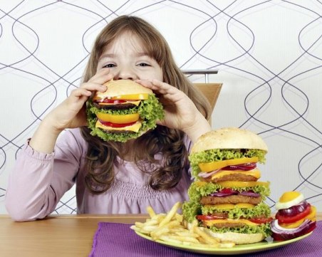 12-те деца в Сливенско не са се разболяли от лоша храна