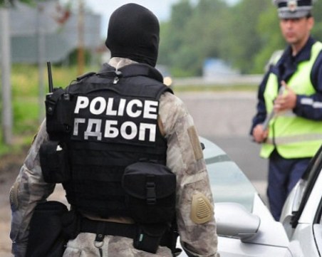ГДБОП разби банда, източвала пари чрез скимиращи устройства