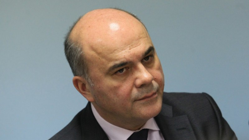 Борисов уволни социалния министър Бисер Петков, натрупал гафове