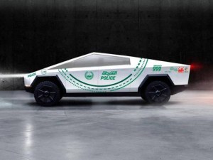 Полицията на Дубай поръча от новите Tesla Cybertruck