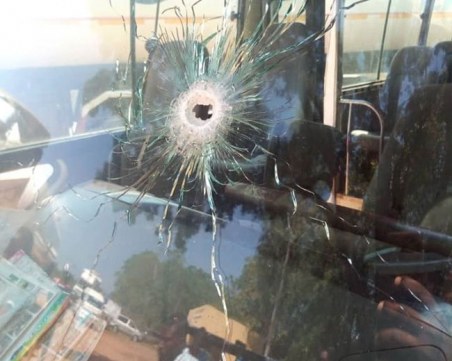 Стреляха по автобус с футболисти в Нигерия, има ранени