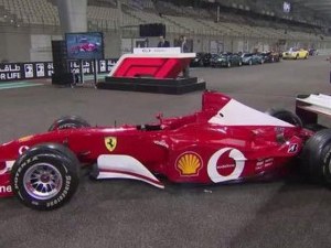 Продадоха Ferrari F2002, шофирано от Михаел Шумахер