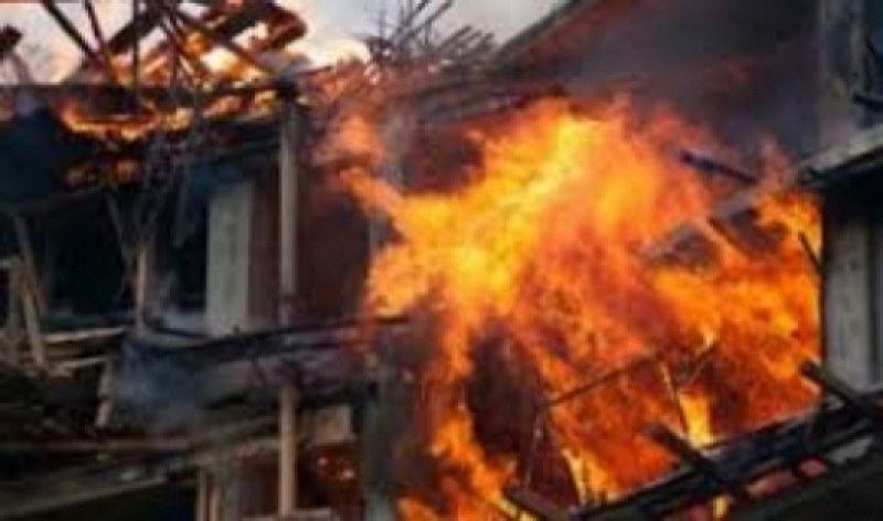 Син откри баща си мъртъв в изгорялата му къща край Видин