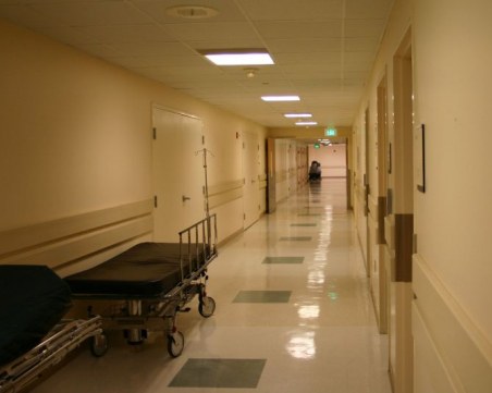 17-годишна родилка почина в болницата в Панагюрище