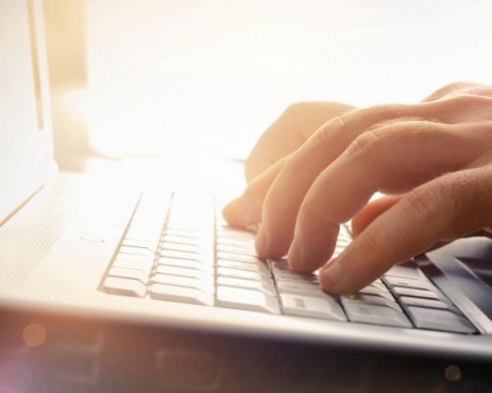 Европол спря над 30 000 пиратски сайта