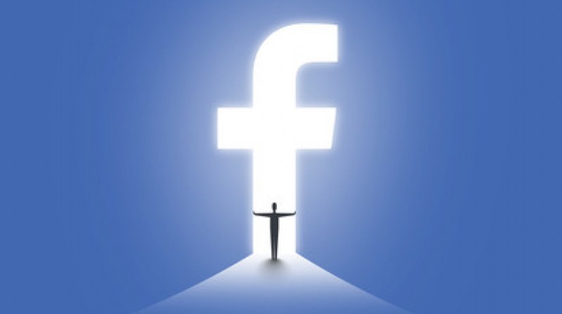 Facebook дава нова опция за преместване на снимки