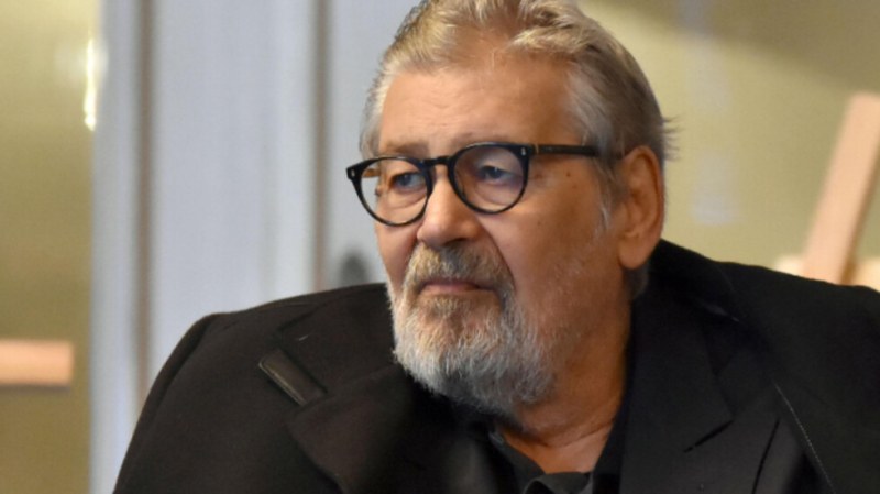 Погребаха Ламбо в тесен семеен кръг