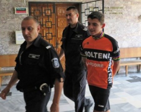 5 години поправителен дом за ученика, който удави братовчед си в Дунав