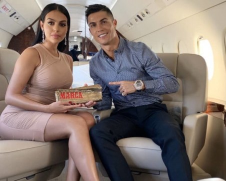 И Джорджина удари едно рамо на Роналдо