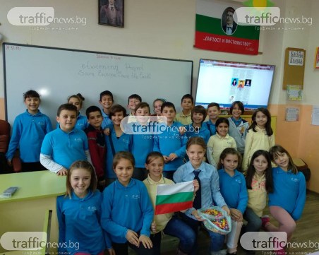 Коледни дарове, изготвени от децата-слънца от Пловдив, пътуват за Европа