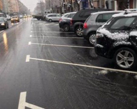 Столична община се оправда с полицията за огромните паркоместа на 