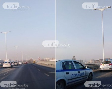 Пет коли са се ударили на Скобелева майка! Пътят – ледена пързалка