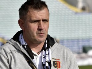 Локо без Акрапович срещу Литекс днес