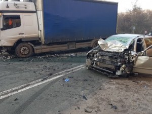 Тежка катастрофа на главен път Е-79! Жена е загинала