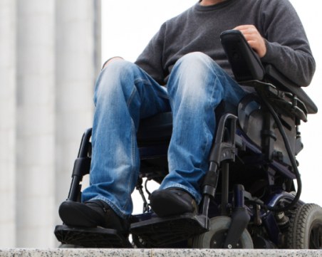 56 сдружения скочиха срещу отлагането на Закона за социалните услуги