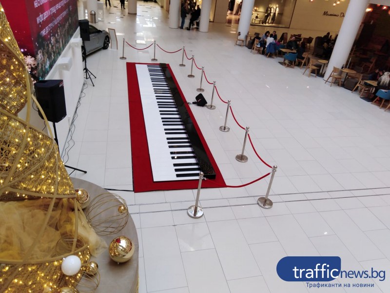 Най-голямото пиано в света може да бъде видяно и чуто в Пловдив