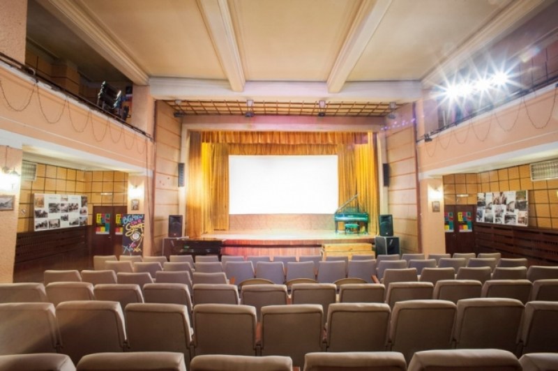 Ще оцелее ли най-старото кино в София, преживяло бомбардировките над града