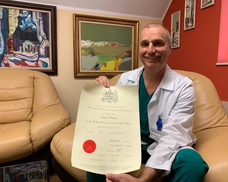 Признание: Професор от Пловдив стана член на Кралското дружество по хирургия!