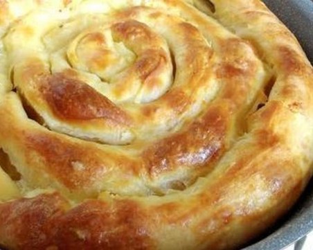 Майстори си мерят баниците в пловдивско село