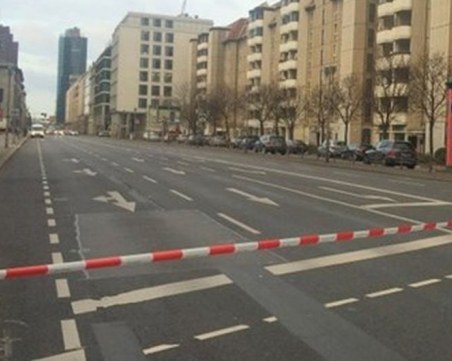 Отцепиха булевард във Варна заради опасен обект