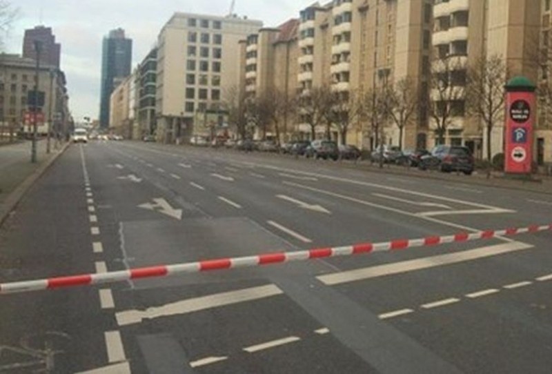 Отцепиха булевард във Варна заради опасен обект