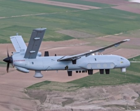 Чилийски самолет с 38 души изчезна на път за Антарктика