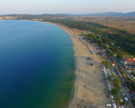 Държавата пуска на концесия два топ плажа по Южното Черноморие