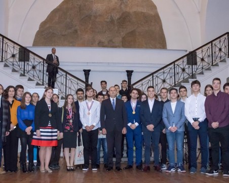 Триумф за науката: 76 медала донесоха родните състезатели от националните олимпийски отбори