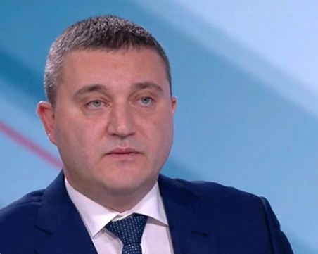 Горанов: Президентът Радев е приел ролята на лидер на опозицията