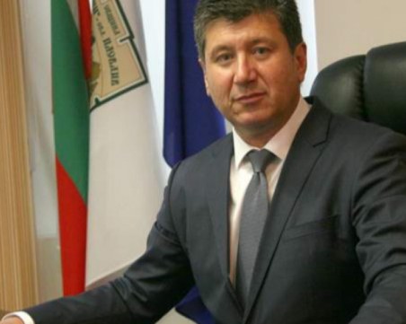 Отсвириха Пламен Спасов от Общинския съвет в 