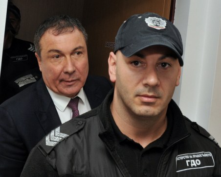 Пускат на свобода кмета на Несебър! Вижте колко е гаранцията му