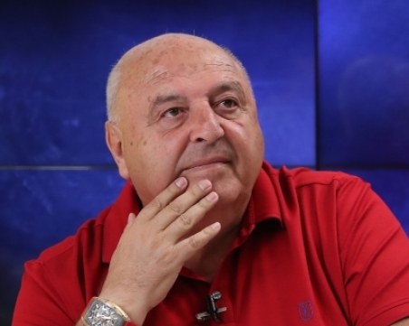 Венци Стефанов се оттегля от БФС, разкри скандал в националния тим