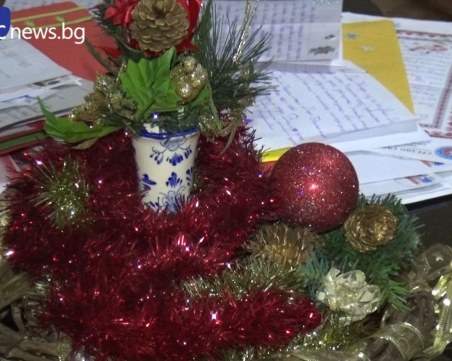 Първокласничка от Пловдив: Дядо Коледа, нека тати си смени работата, за да сме повече време заедно