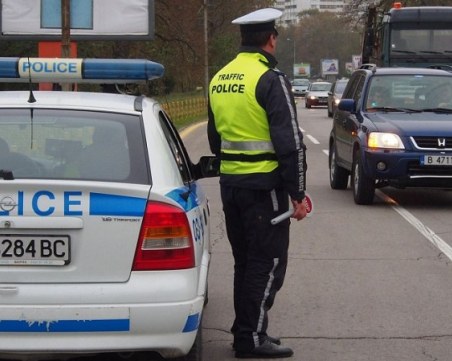 Илюстративна снимка забърка полицай в конфликтен казус