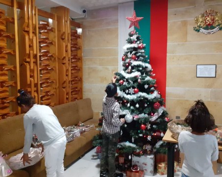 Съдебната палата в Пловдив с коледен благотворителен базар