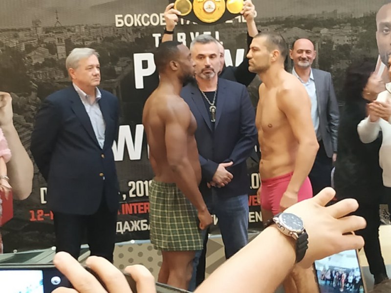 Боксовата гала в Пловдив с час по-рано, Тервел с 3 килограма по-тежък