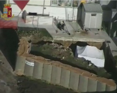 Евакуираха 54 000 души в Италия заради бомба