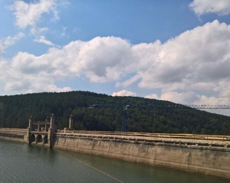 Прокурор: Ще се разследва упражнен ли е контрол при водната криза в Перник