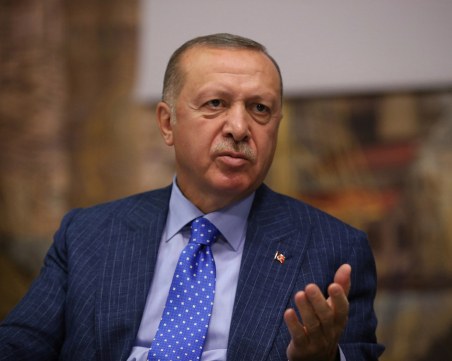 Ердоган заплаши, че Турция ще признае геноцид над индианците в Америка